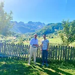 Guesthouse Alpini
